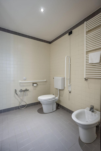 Bathroom 4, Stadio Hotel, Piacenza