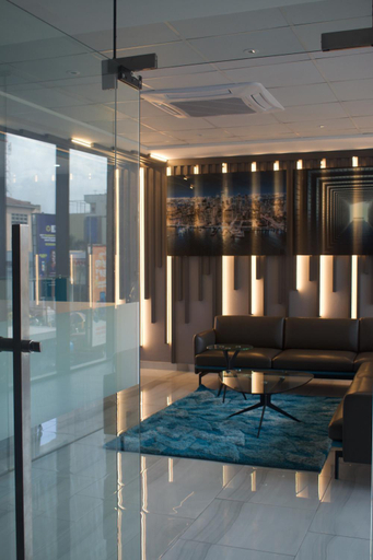 Public Area 3, Bankable Roomzzz, Accra