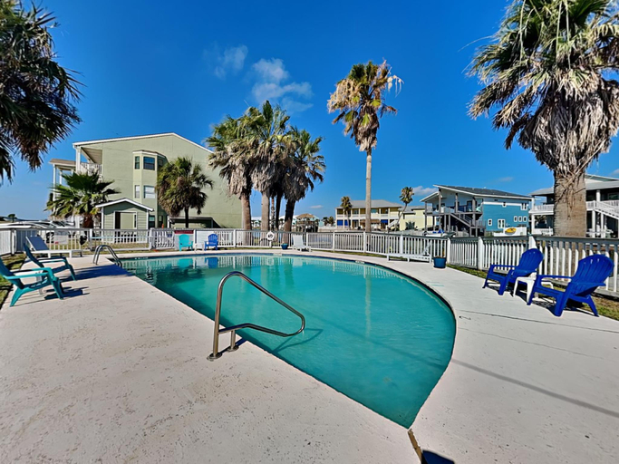 Sport & Beauty 2, Kontiki Beach 222, Aransas