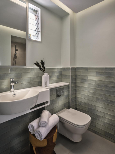 Bathroom 4, Aquarius Hotel, Ionian Islands