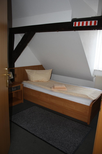 Bedroom 2, Hotel & Restaurant Aragwi, Altmarkkreis Salzwedel