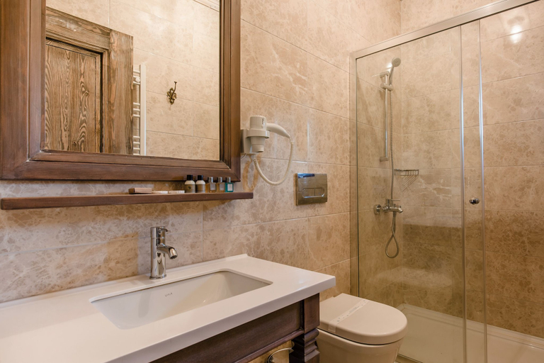Bathroom 5, Eskiciler Konagi - Special Class, Eğirdir