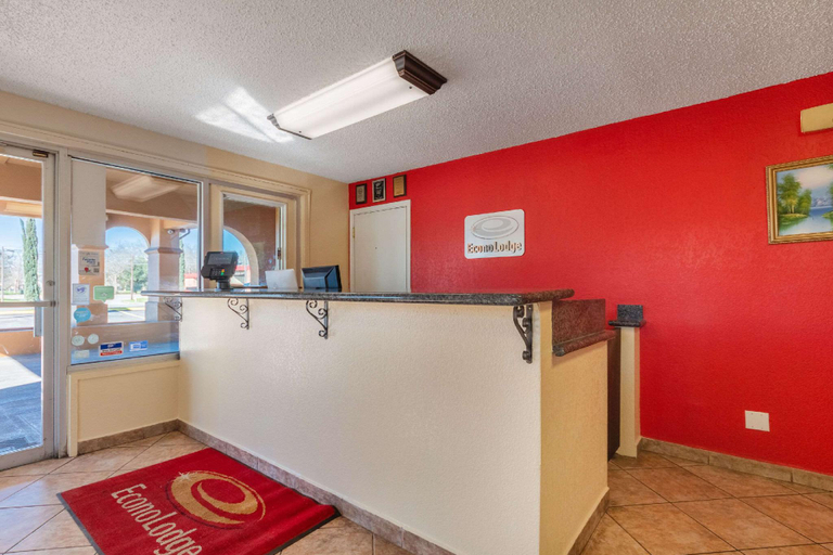 Public Area 2, Econo Lodge San Marcos University Area, Hays