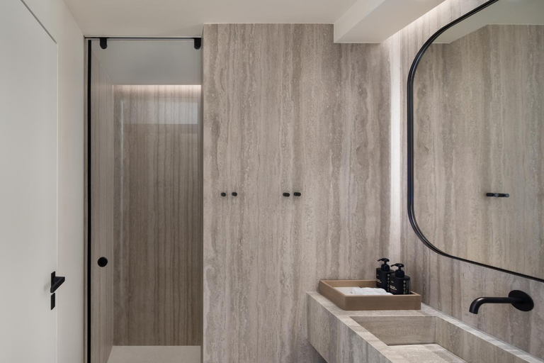 Bathroom, Vione Paros Hotel, South Aegean