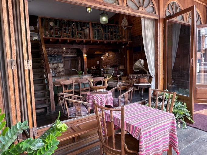 Food & Drinks 5, Rustic River Boutique, Muang Chiang Mai