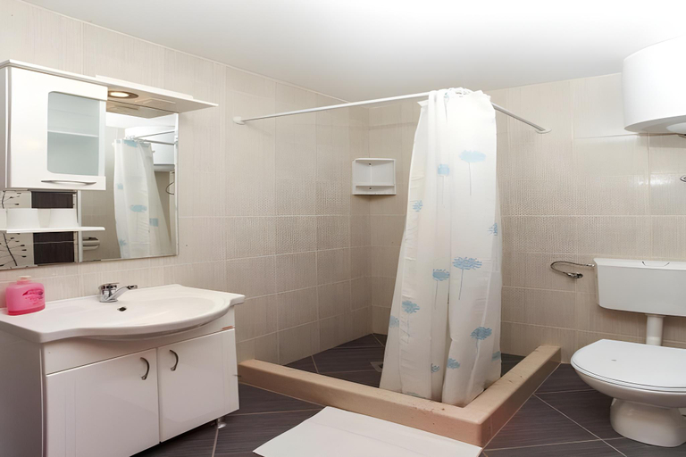 Bathroom 2, Apartment Ana Lopud with balcony, Pojezerje