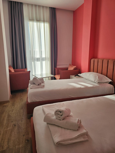 Bedroom 2, Hotel 3A, Tiranës