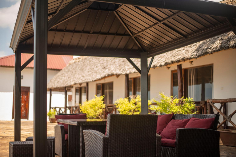 Others 5, Sea View Beach Hotel, Magharibi