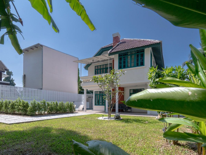 1, Summer Eternal Pool Villa Nimman, Muang Chiang Mai