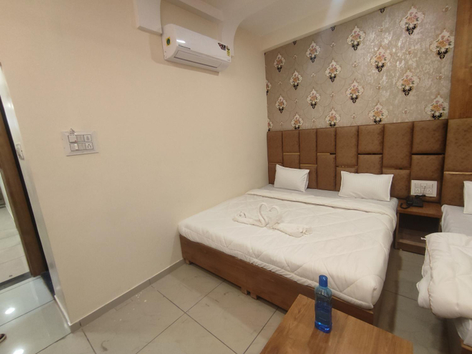 Others 2, S k prime hotel, Ujjain