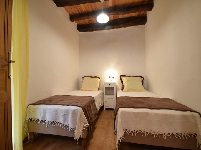 Bedroom 2, Scenic Home in Berbiguieres, Dordogne
