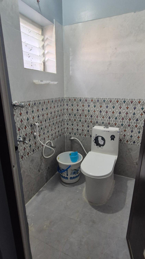 Bathroom 3, MJ Residency, Tiruchirappalli