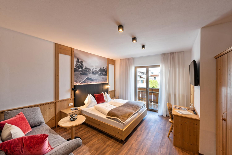 Bedroom 2, Hotel Schallerhof, Bolzano