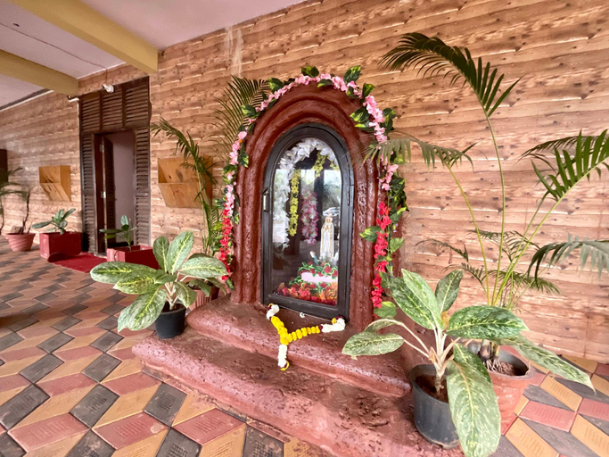 Public Area 2, Thomas Ashwem x One Light Stays, North Goa