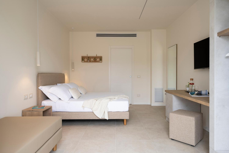 Bedroom 2, Terramarina Boutique Hotel, Ancona