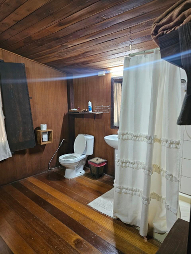 Bathroom 2, Tung Tong Homestay & Camping, Mae Rim