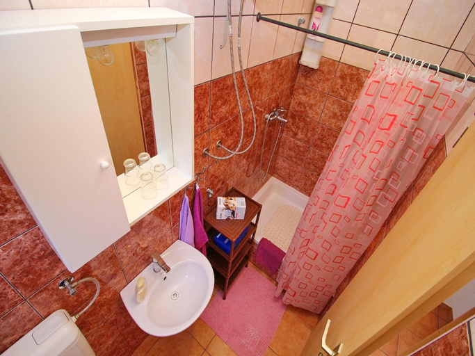 Bathroom 2, Apartment near Sea beach in Sobra, Mljet