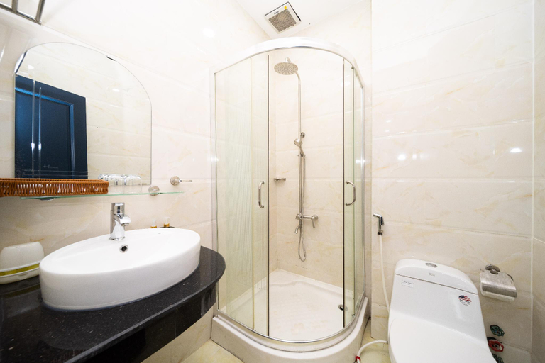 Bathroom 4, The Passion Suites Hotel Spa, District 1