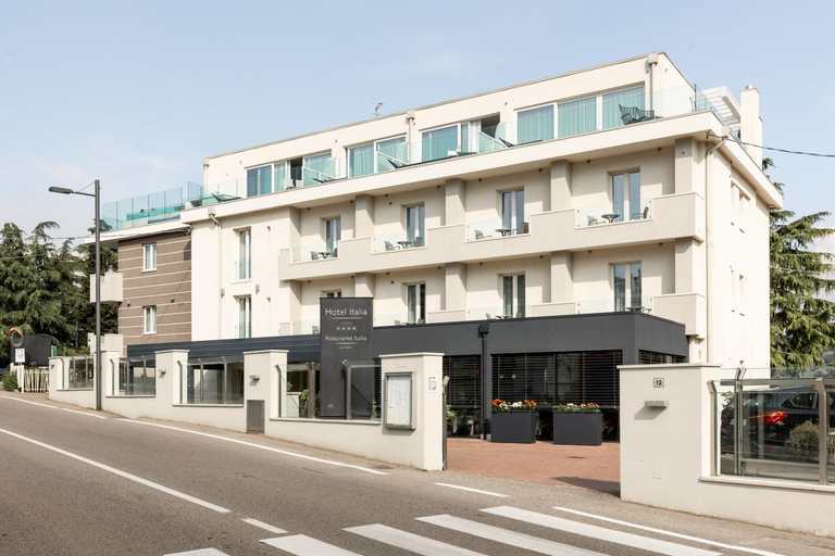 Exterior & Views, Amaris, Verona