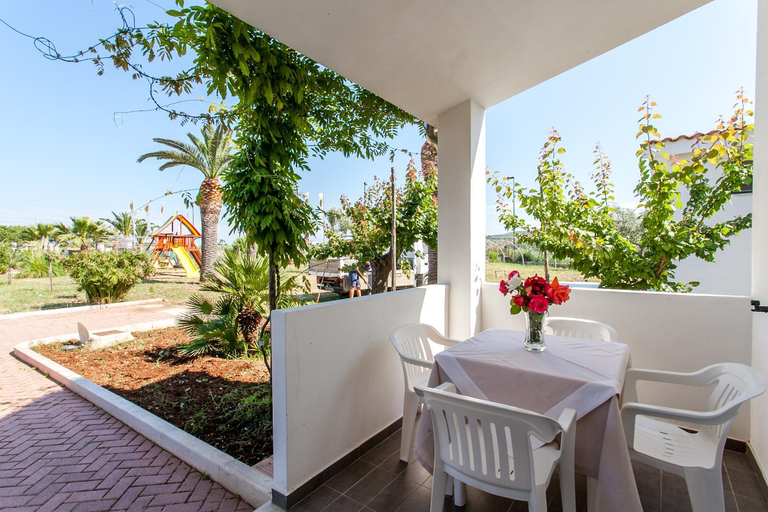 Others 5, Hotel Sciali, Foggia