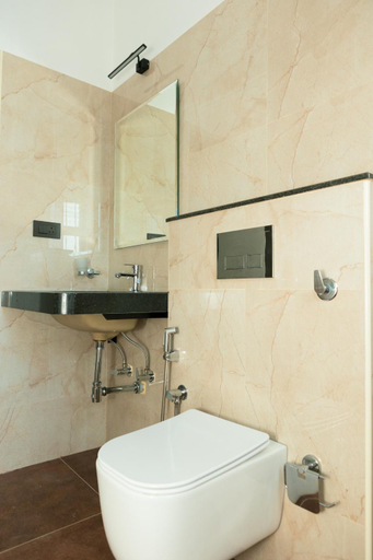 Bathroom 4, Mas Residency, Tiruvannamalai