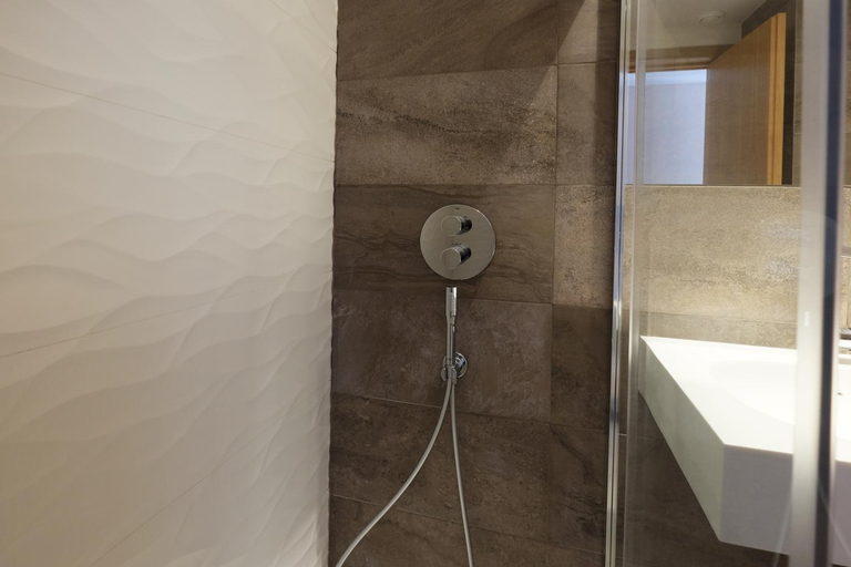 Bathroom 5, Hotel Chi, Barcelona