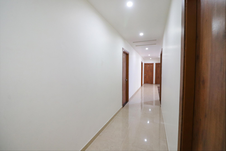 Public Area 2, FabHotel AVS Grand and Banquets - 500m from Gomti Nagar railway station, Lucknow