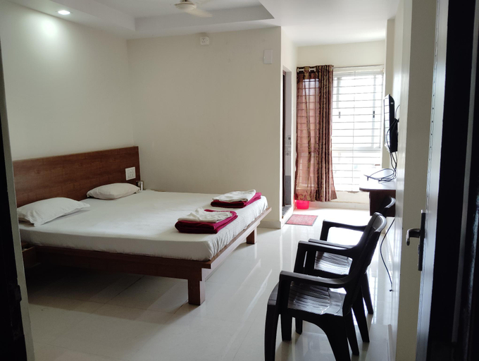 3, Shrinivas Lodge, Dharwad