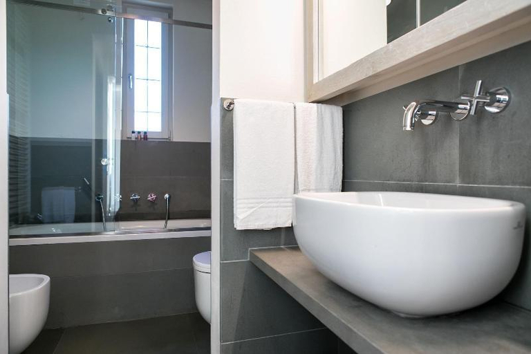 Bathroom 5, Resort Borgo Syrah, Arezzo