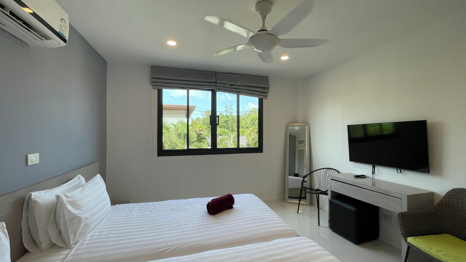 Bathroom 5, Orisis, Phuket Island