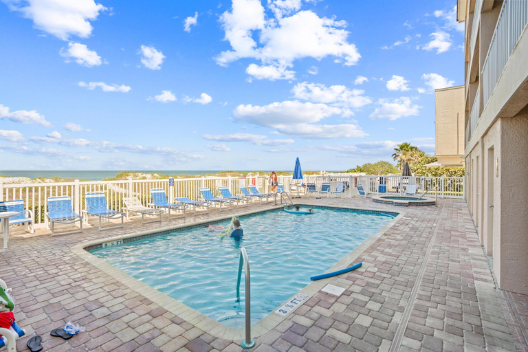 Sport & Beauty 3, Oceanside 302, Pinellas