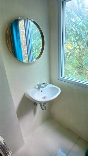 Bathroom 5, KLUB SAFARI TOURIST INN, Tagbina