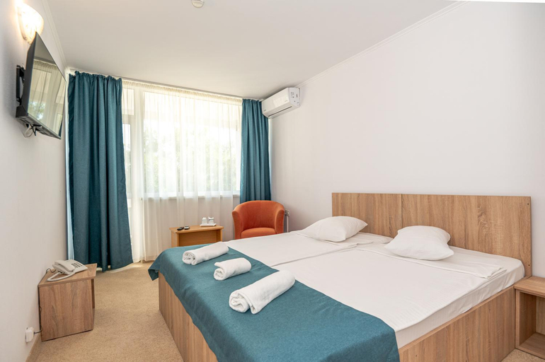 Bedroom 3, Hotel Semiramis, Mangalia