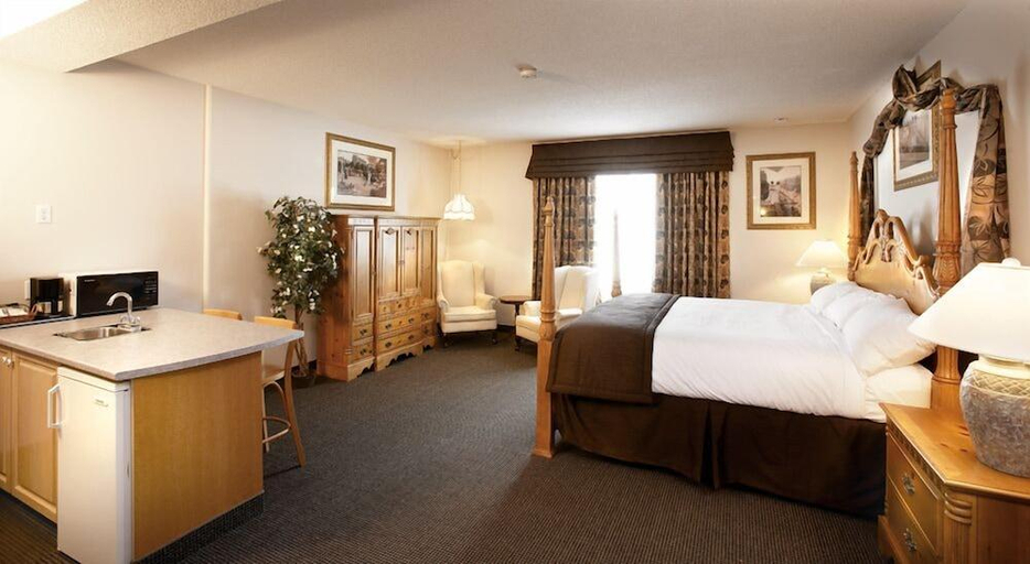 Others 4, Petawawa River Inn & Suites, Renfrew