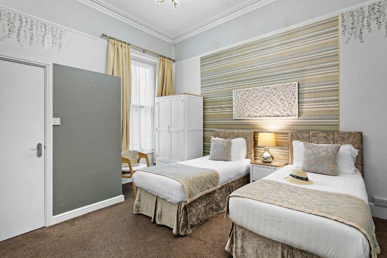 Bedroom 2, Kethla House, Torbay