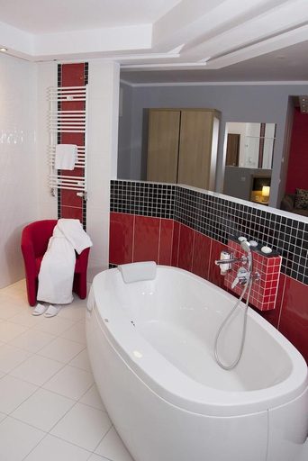 Bathroom 3, Hotel Bardo, Ząbkowice