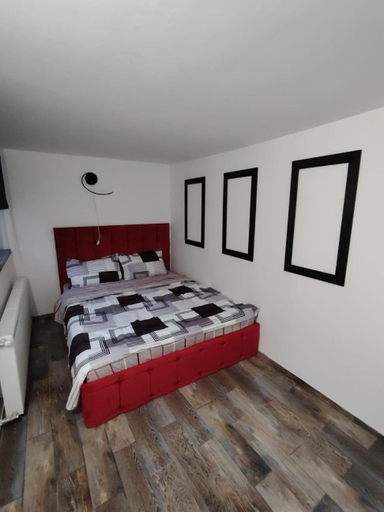Others 5, Casa Anne Boutique, Brasov