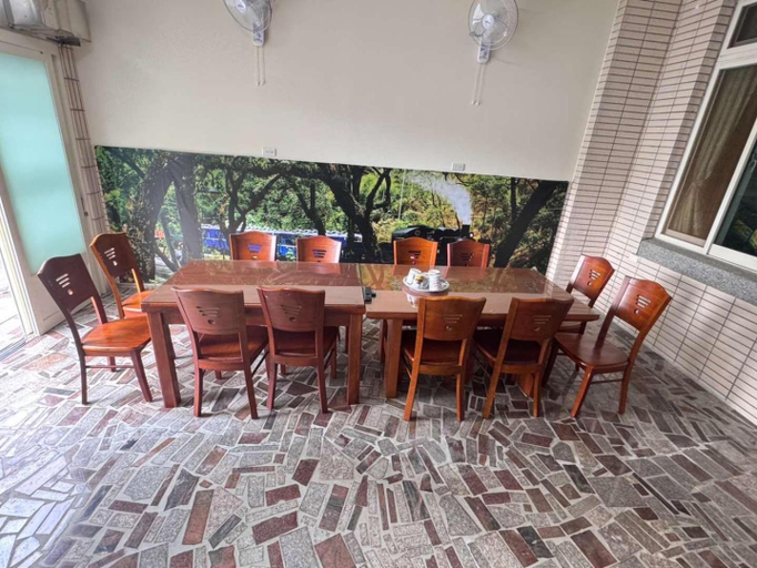 Food & Drinks, 風櫃梅休閒民宿, Nantou