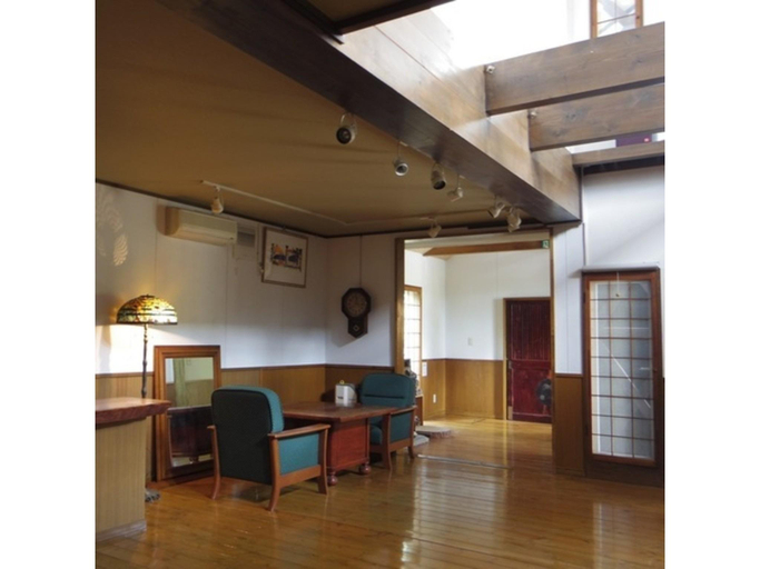 Others 5, Auberge Kunsthaus, Biei