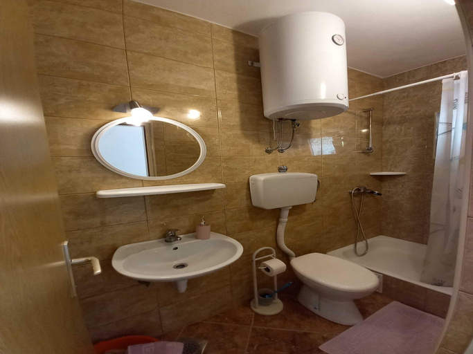 Bathroom 3, Apartments Vinko Mljet- One-Bedroom Apartment with Terrace A4, Mljet