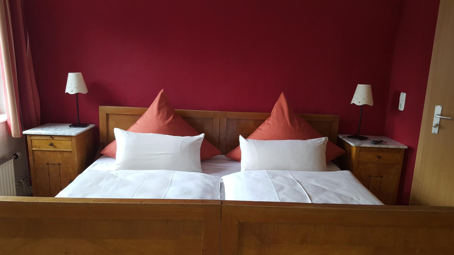 Bedroom 3, Fachwerk-Hotel Eisenbart, Göttingen