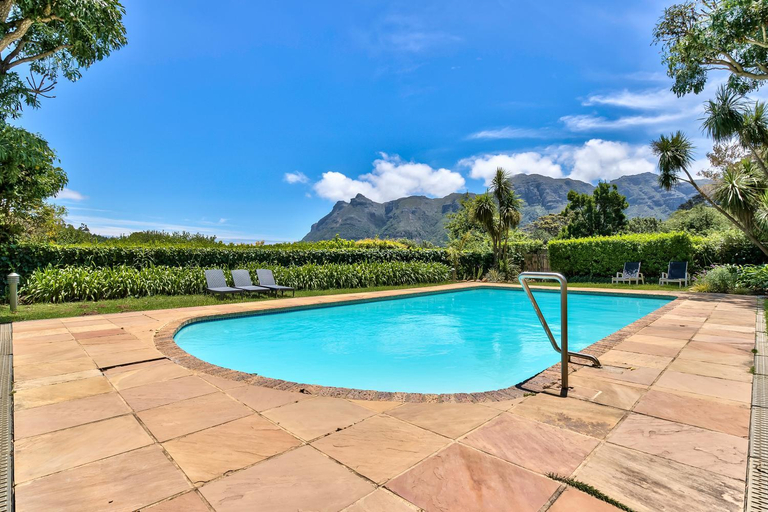 Sport & Beauty 2, Houtkapperspoort Mountain Cottages, City of Cape Town
