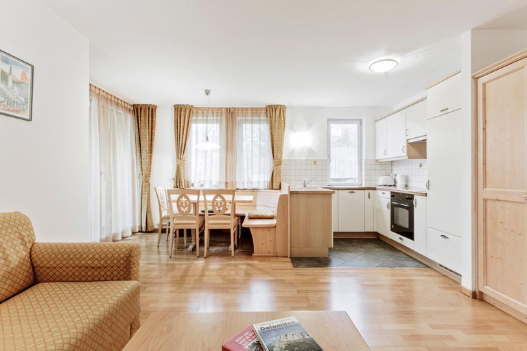 Others 4, Apartments Petlin, Bolzano