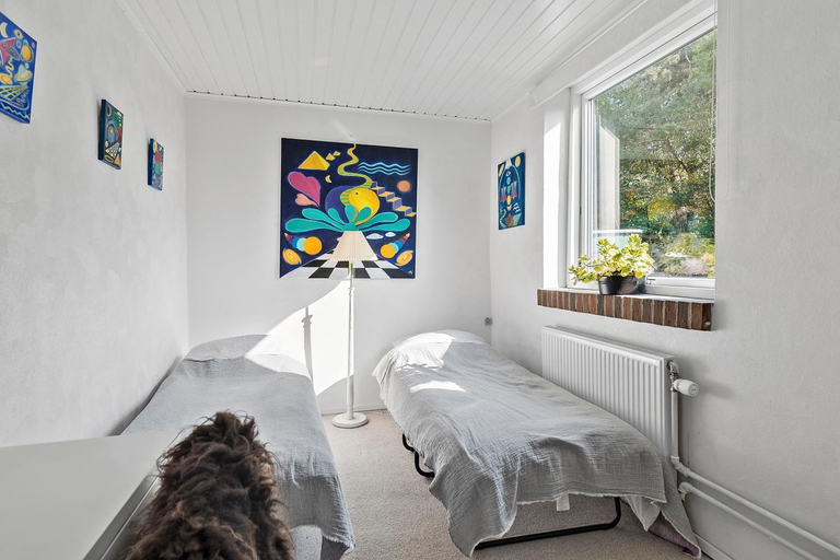 Others 5, Logi i hus med kunst og have, Thisted