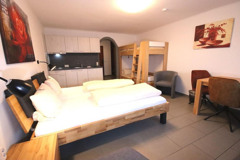 Bedroom 2, Appartements Biedermeier, Breisgau-Hochschwarzwald