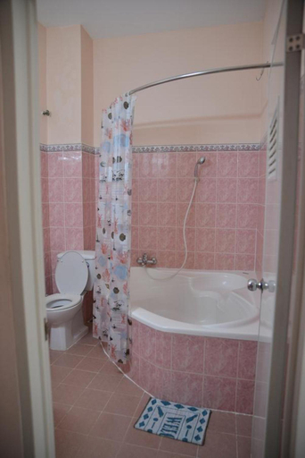 Bathroom 3, Van Hung, District 1