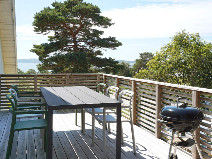 Others 5, star holiday home in STROMSTAD-By Traum, Strömstad