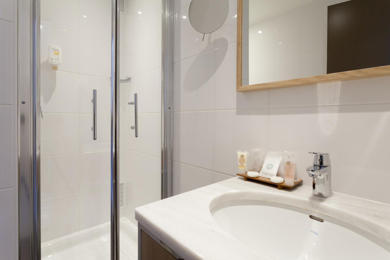Bathroom 4, Hotel Kaijoo by HappyCulture, Bas-Rhin