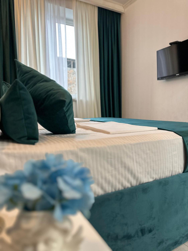 Bedroom 3, Hotel Tigran Mets Yerevan, Yerevan