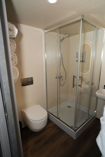 Bathroom 3, The Nest at Black Hawk, Gilpin